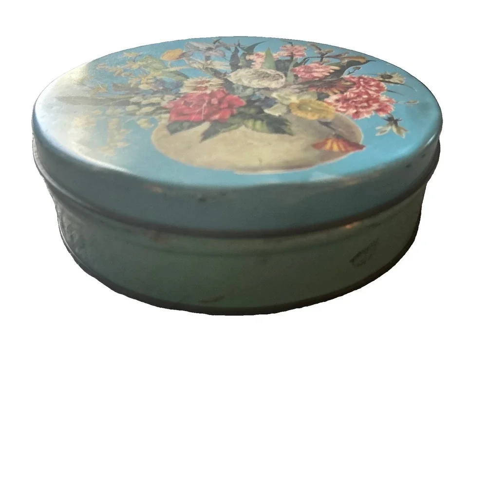 N/A vintage round